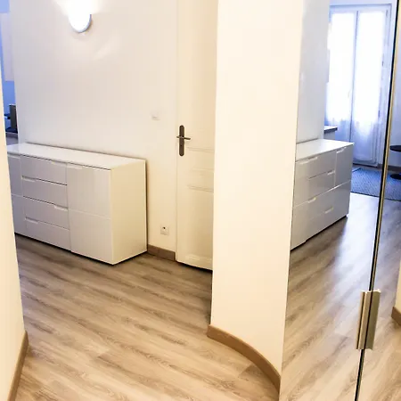 Apartment Cocoon *